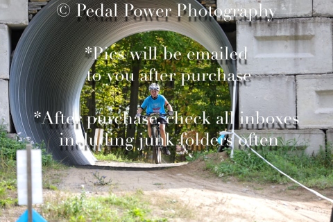 20250927FALLEPIC810-12-2946-2