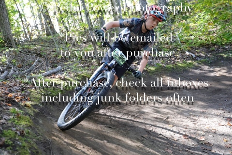 20250927FALLEPIC812-2-3457