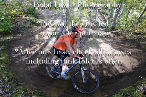 20250927FALLEPIC82-4-3860