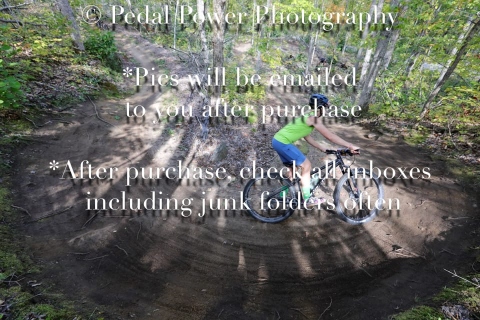 20250927FALLEPIC82-4-3913