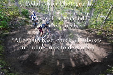 20250927FALLEPIC82-4-3914