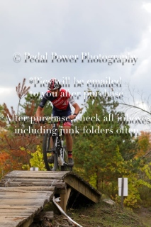 20250927FALLEPIC82-4-4764
