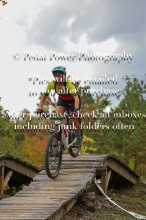 20250927FALLEPIC82-4-4807