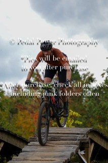 20250927FALLEPIC82-4-4819