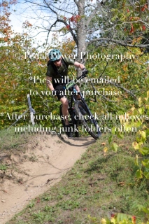 20250927FALLEPIC82-4-4960