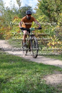 20250927FALLEPIC82-4-5084