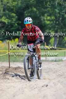 20250816HORSESHOERELAY-2009