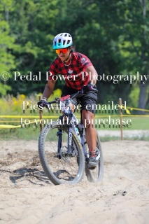 20250816HORSESHOERELAY-2010