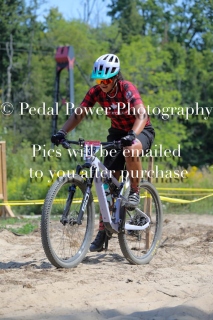 20250816HORSESHOERELAY-2012
