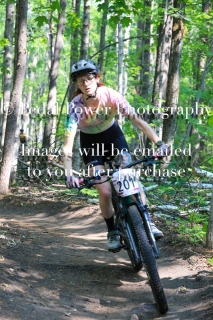 20250607WMNS4HRHARDWOOD-1550