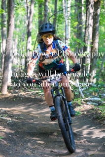 20250607WMNS4HRHARDWOOD-1590