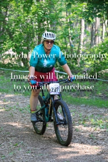20250607WMNS4HRHARDWOOD-1675