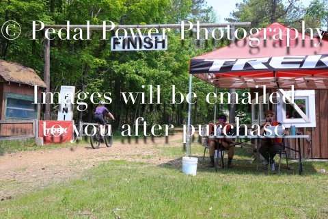 20250607WMNS4HRHARDWOOD-8933
